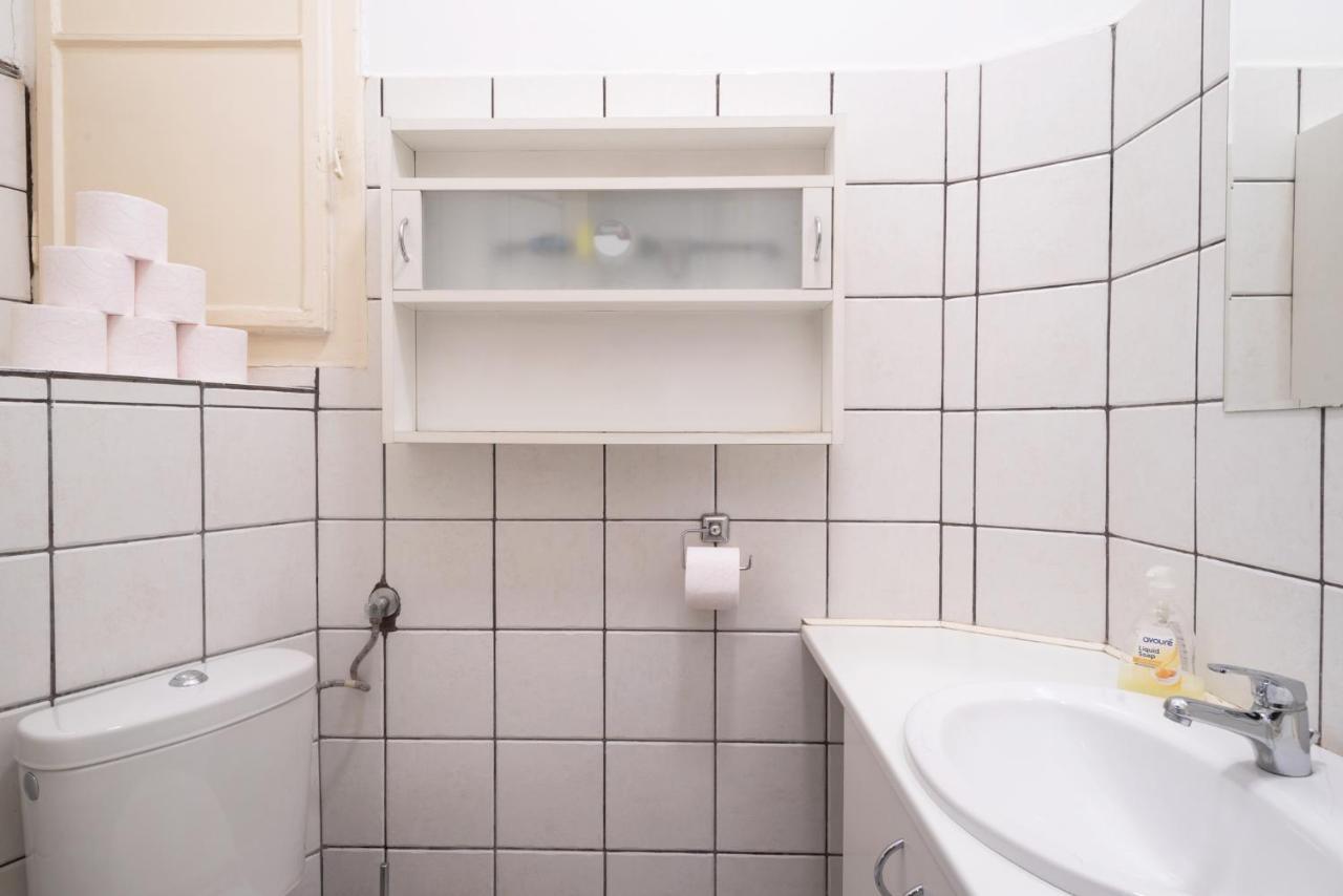 Kiraly Central Apartment With Free Parking And Ac Budapest Exterior photo